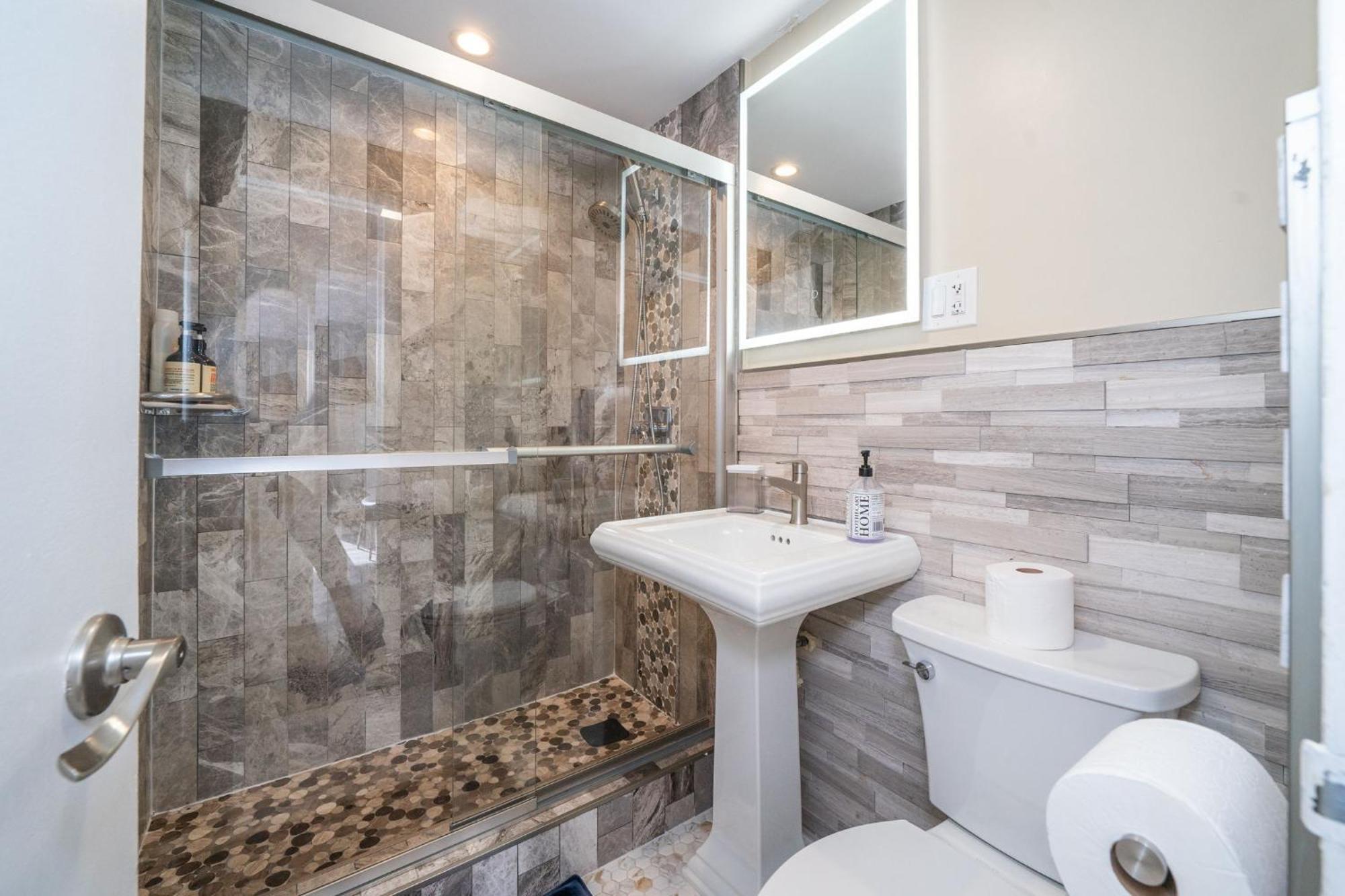 Ferienwohnung Just Renovated 3 Br/2Bath/ Parking+ Downtown View Atlanta Exterior foto